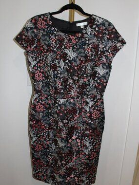 Down East Dark Floral Dress Size M